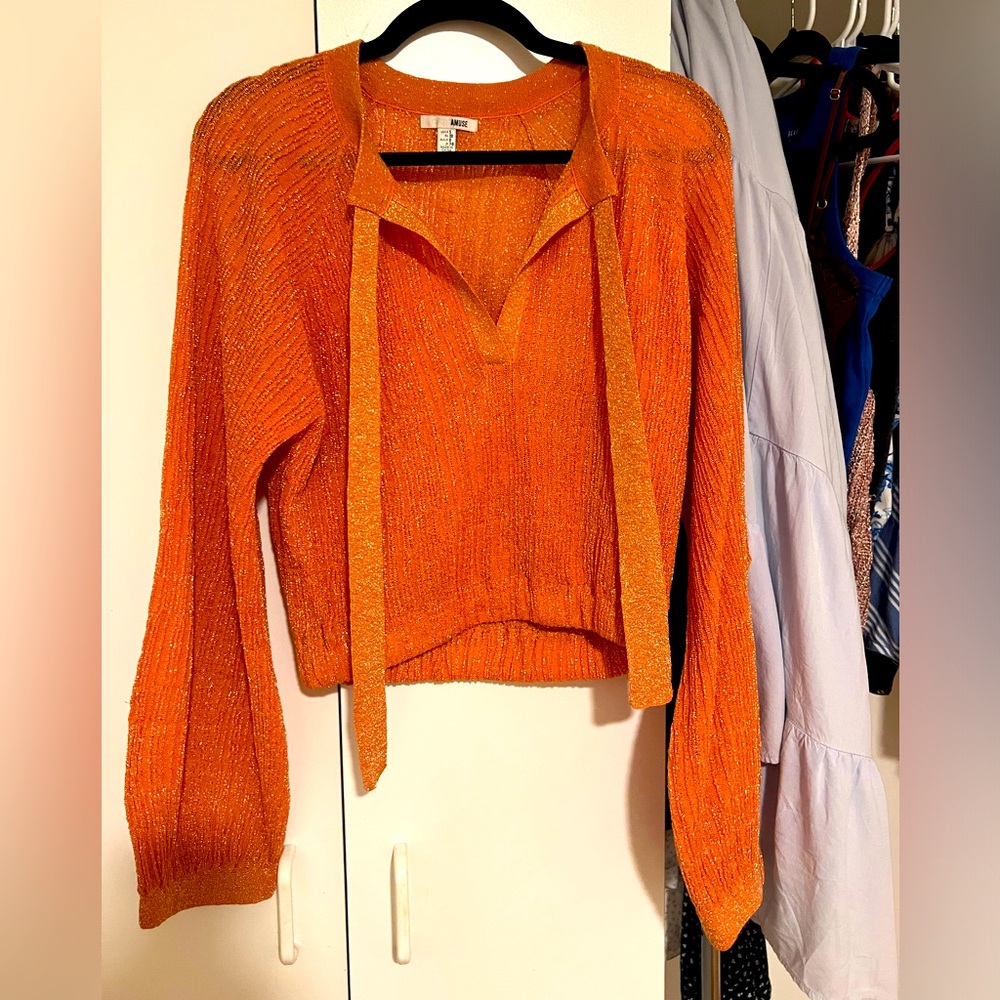 Orange Amuse Society top